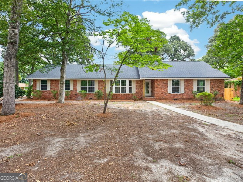 216 Ridgeland Drive Property Photo 1