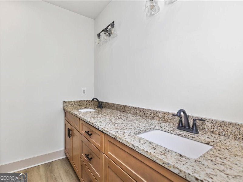 216 Ridgeland Drive Property Photo 40