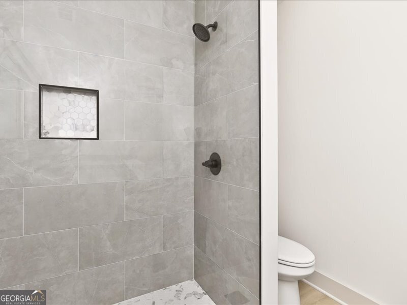 216 Ridgeland Drive Property Photo 42