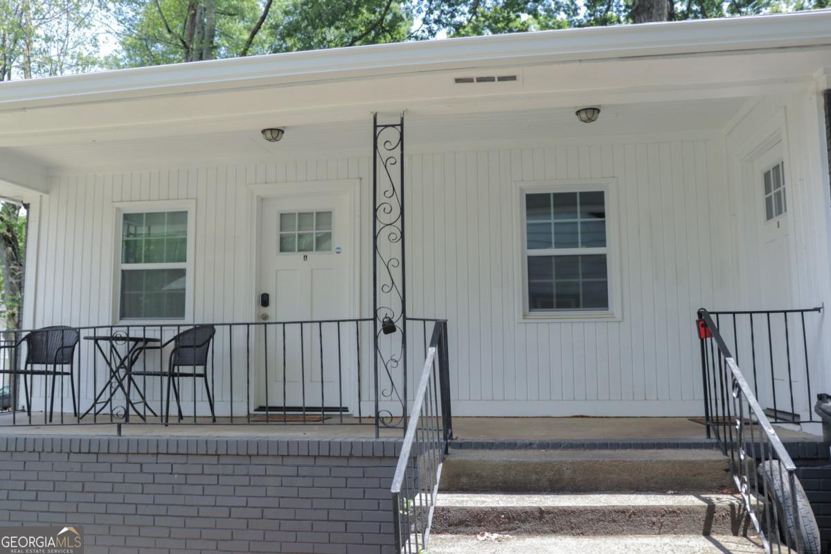 1430 Clermont Court Property Photo 1