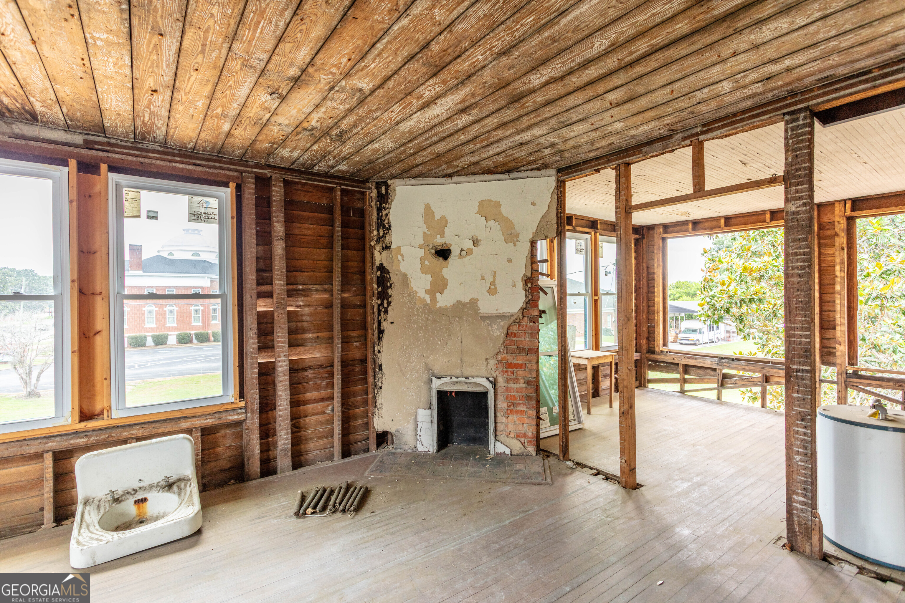 423 Shotwell Street Property Photo 45
