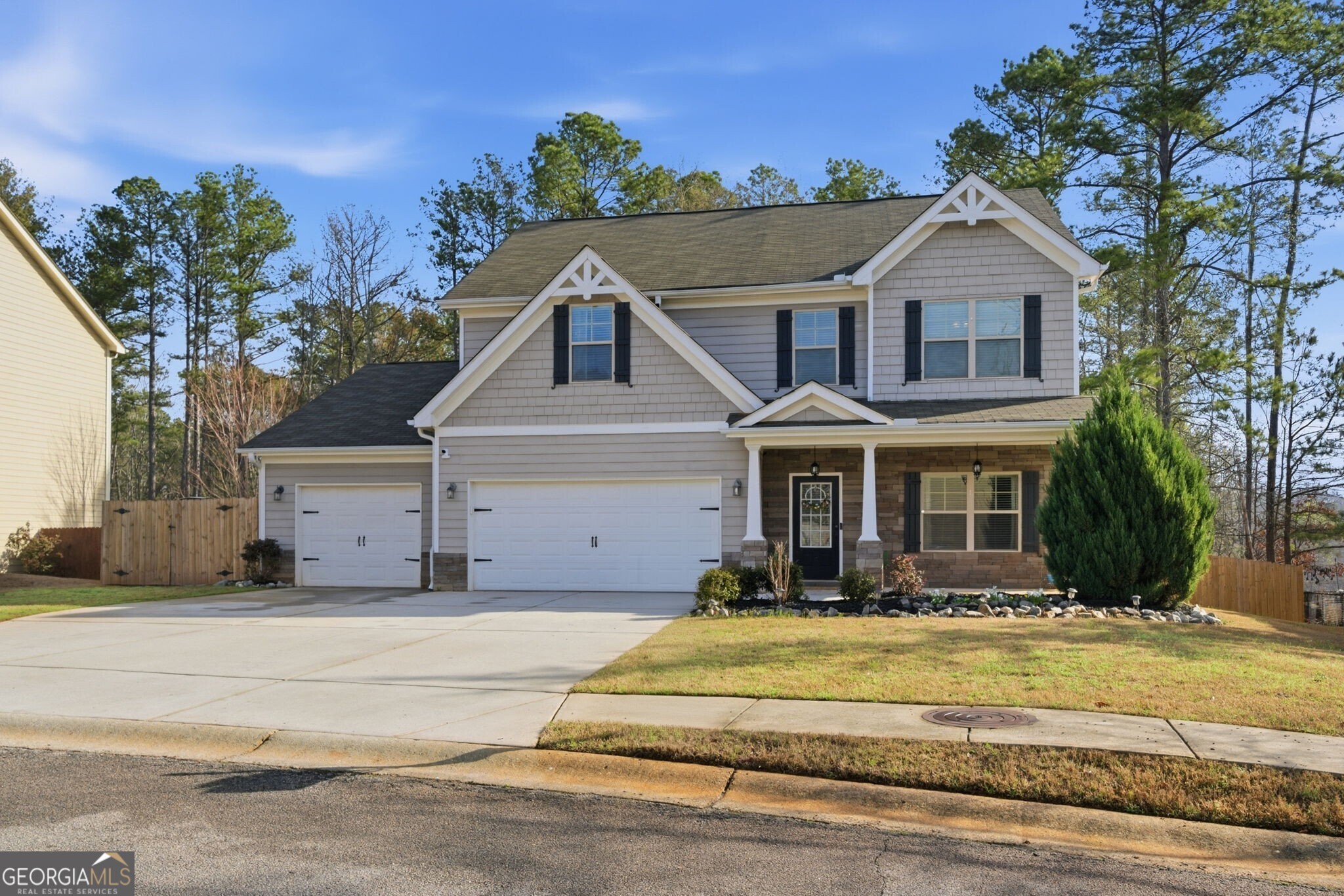 330 White Birch Lane Property Photo 1