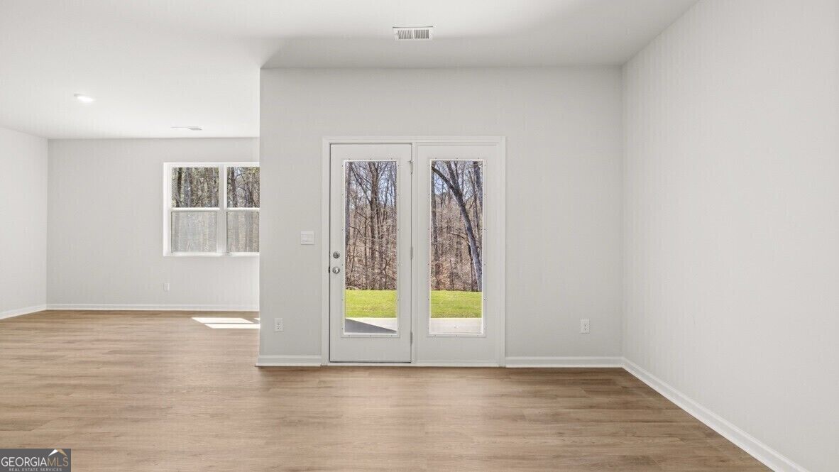 6067 Airedale Drive Property Photo 12