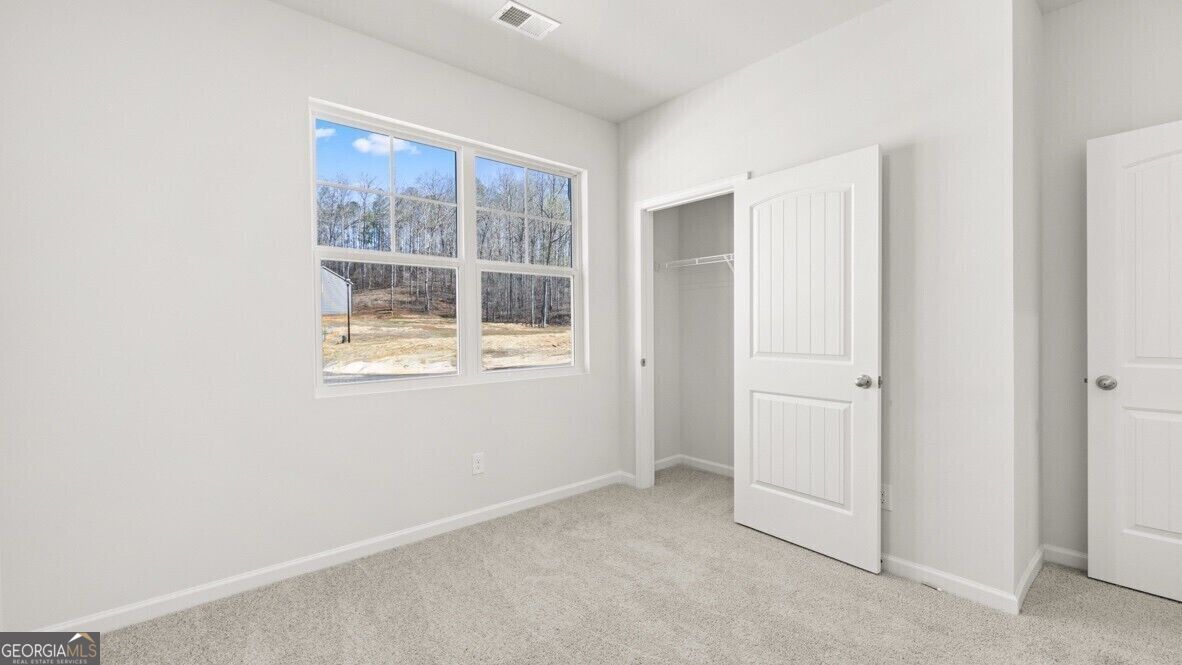 6067 Airedale Drive Property Photo 24