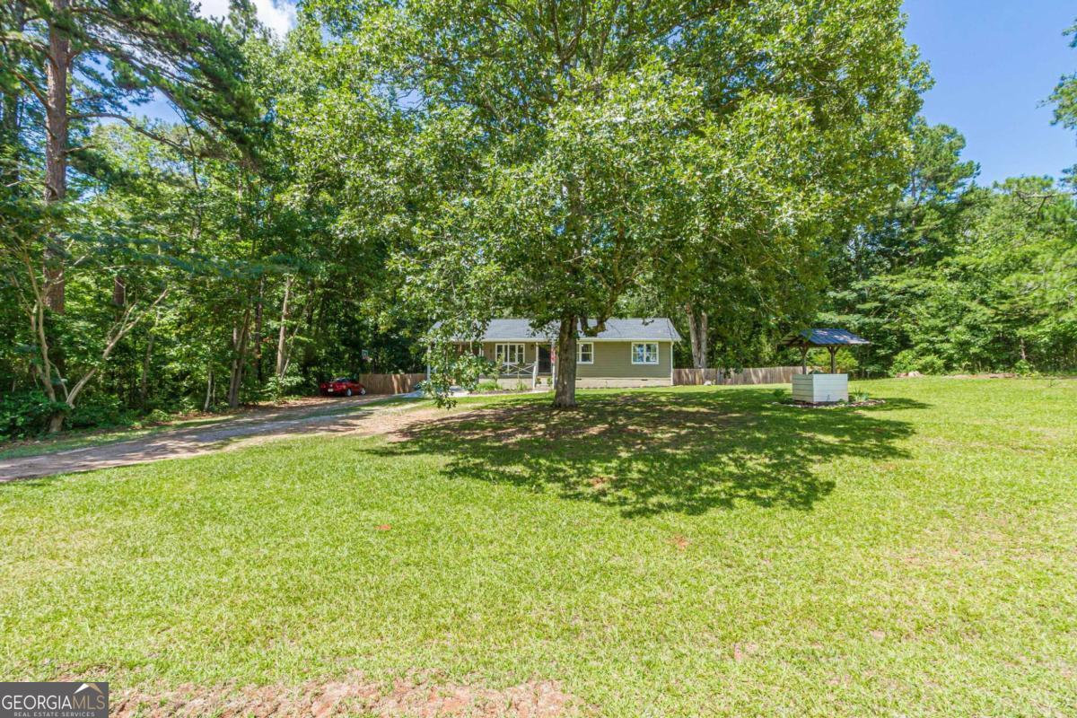 2888 Whitney Road Property Photo 4