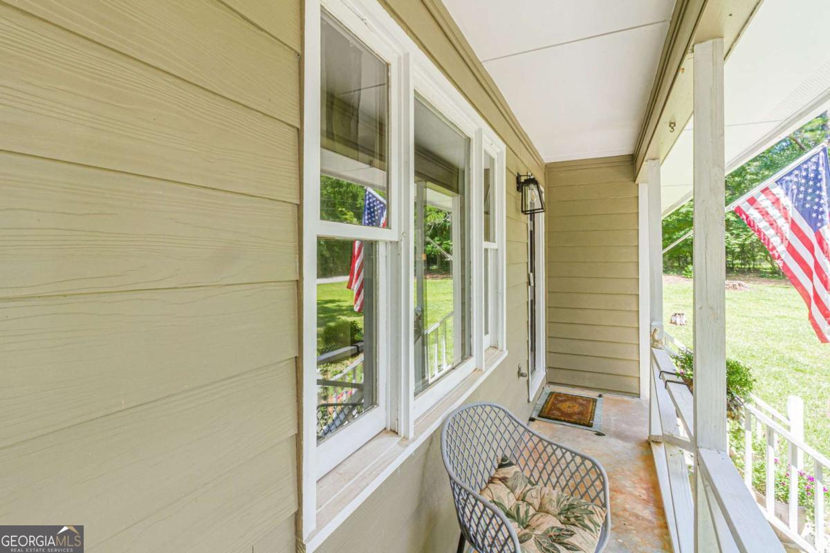 2888 Whitney Road Property Photo 7