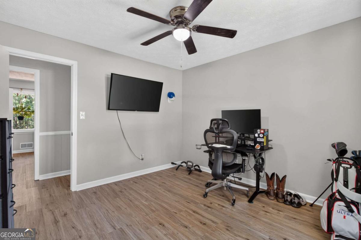 2888 Whitney Road Property Photo 25