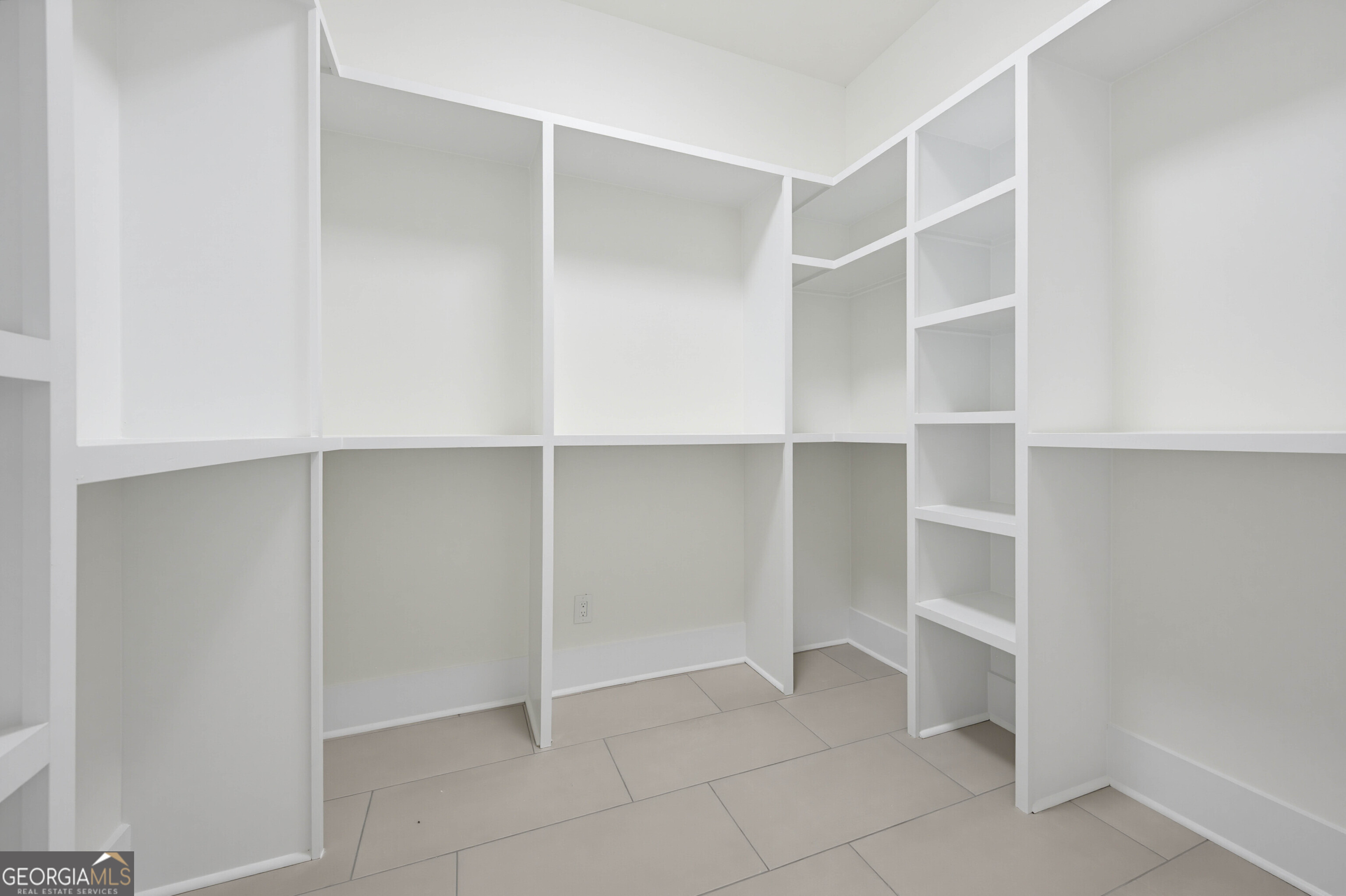 3610 Fleming Drive Property Photo 31