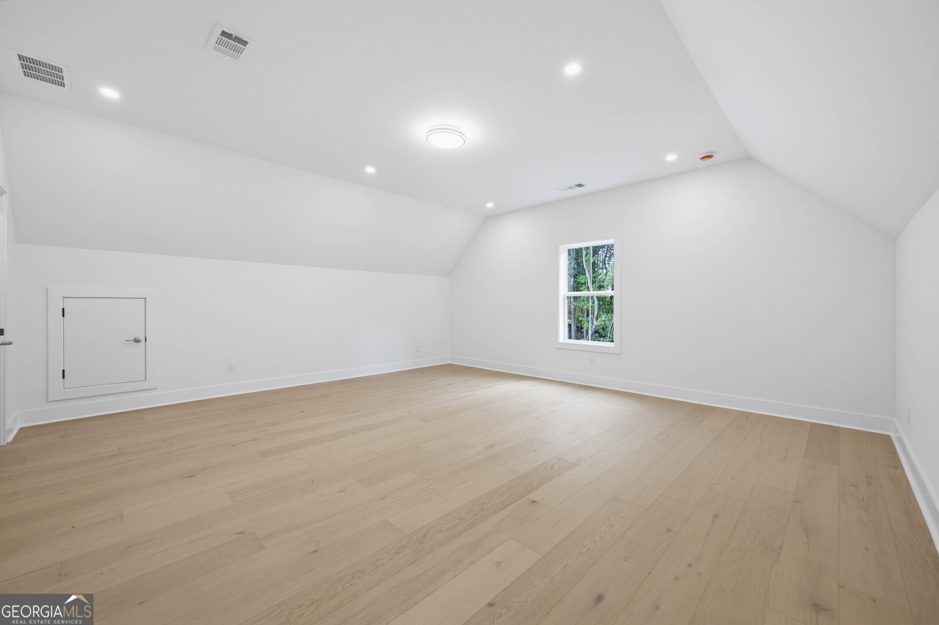 3610 Fleming Drive Property Photo 41