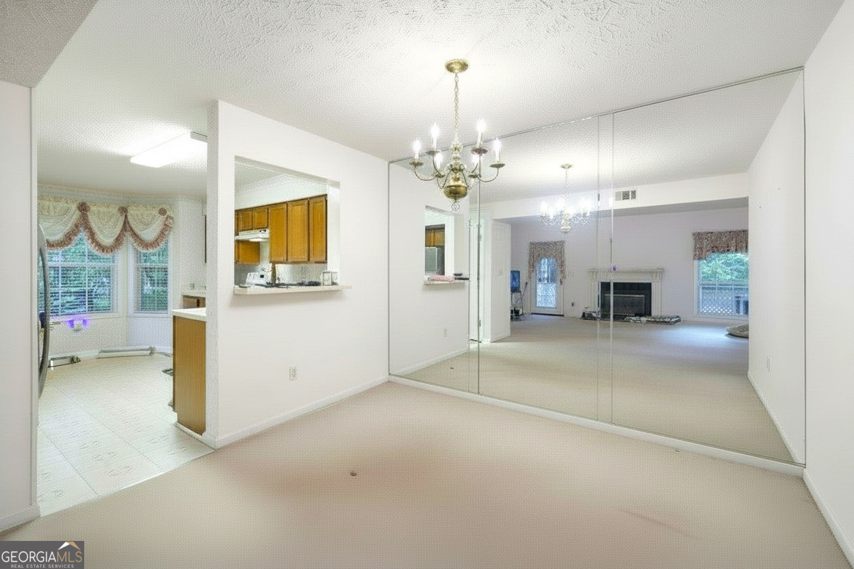 6483 Northridge Way Property Photo 8