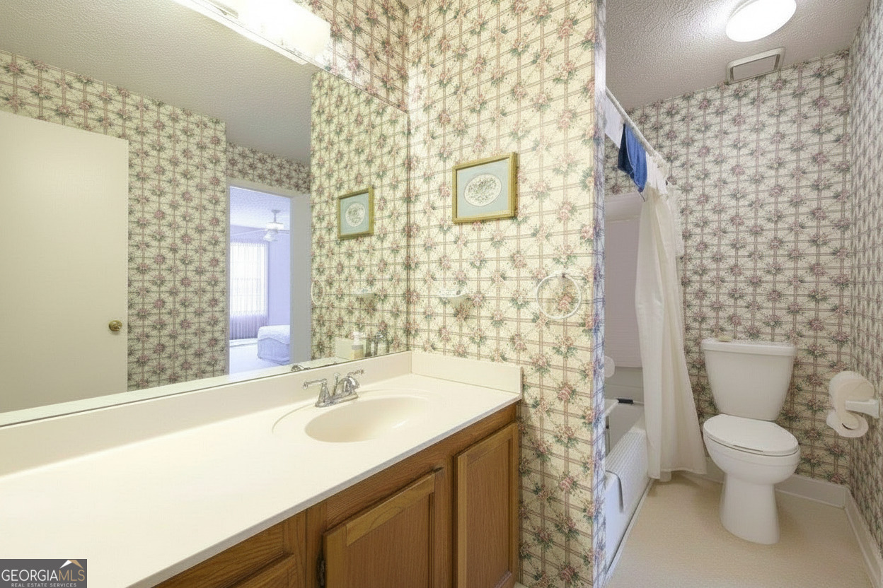 6483 Northridge Way Property Photo 14