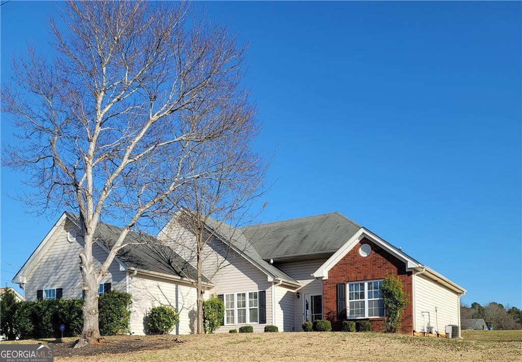 65 Mills Landing Property Photo 1