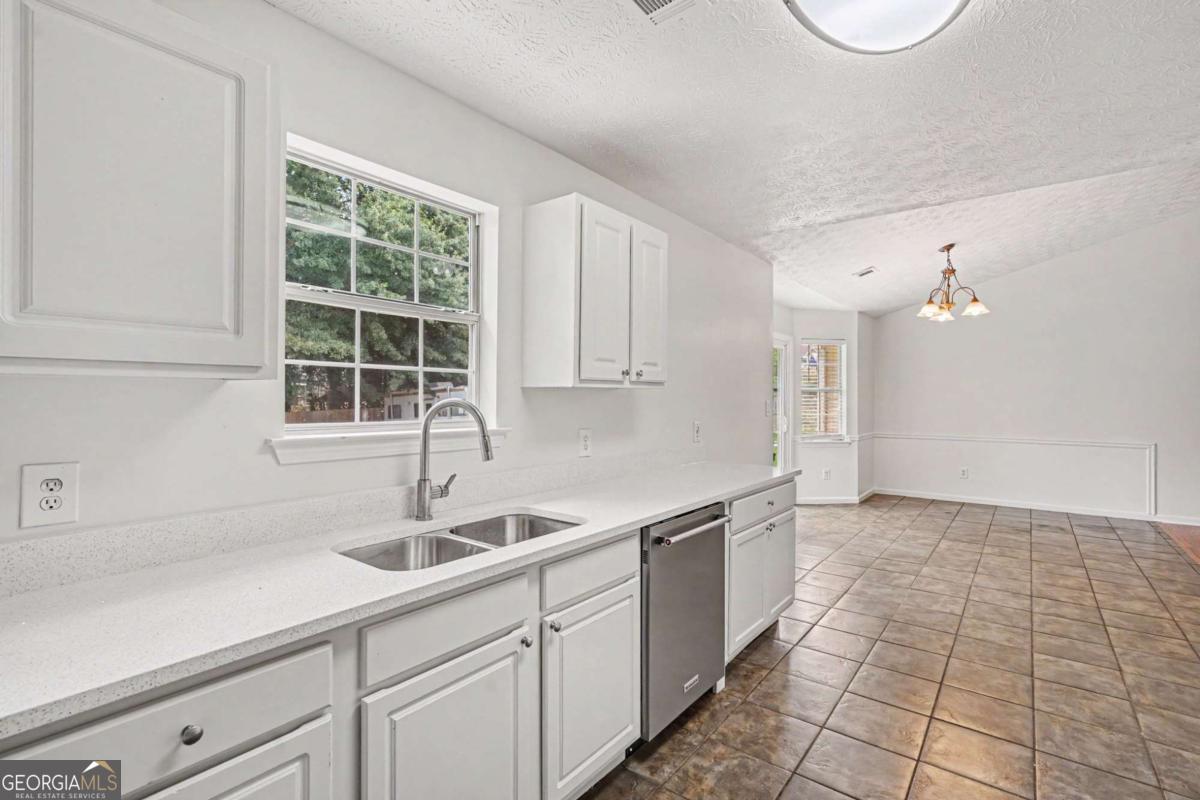 3 Bonnie Glen Lane Property Photo 8