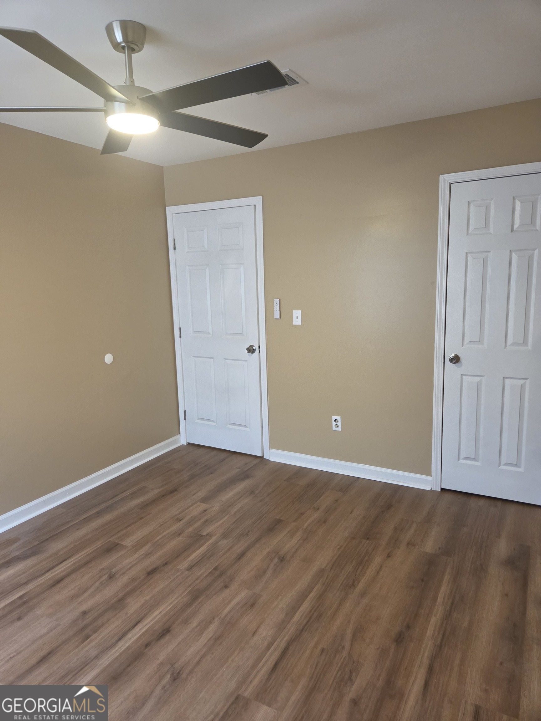 5595 Wells Circle Property Photo 21