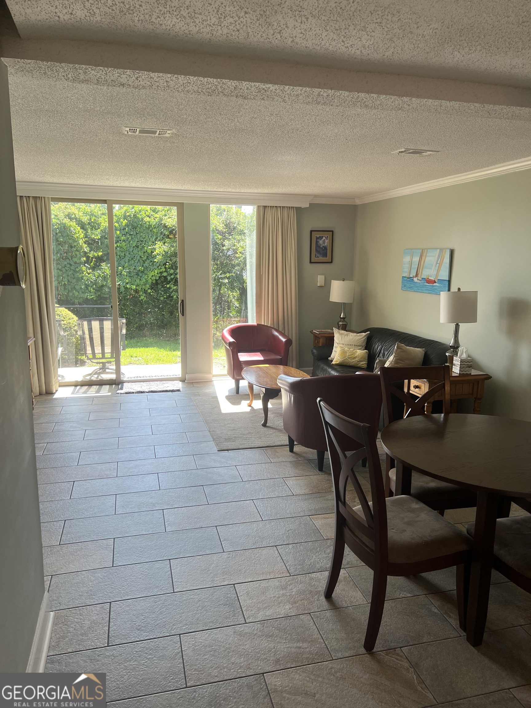 1175 N Beachview Drive Property Photo 4