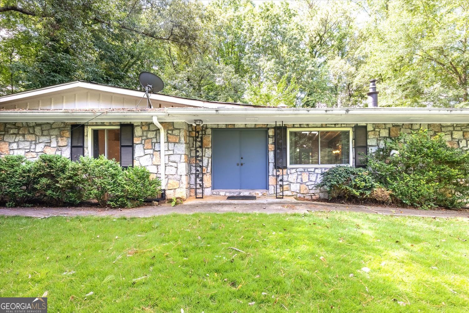2619 Andover Drive Property Photo 1