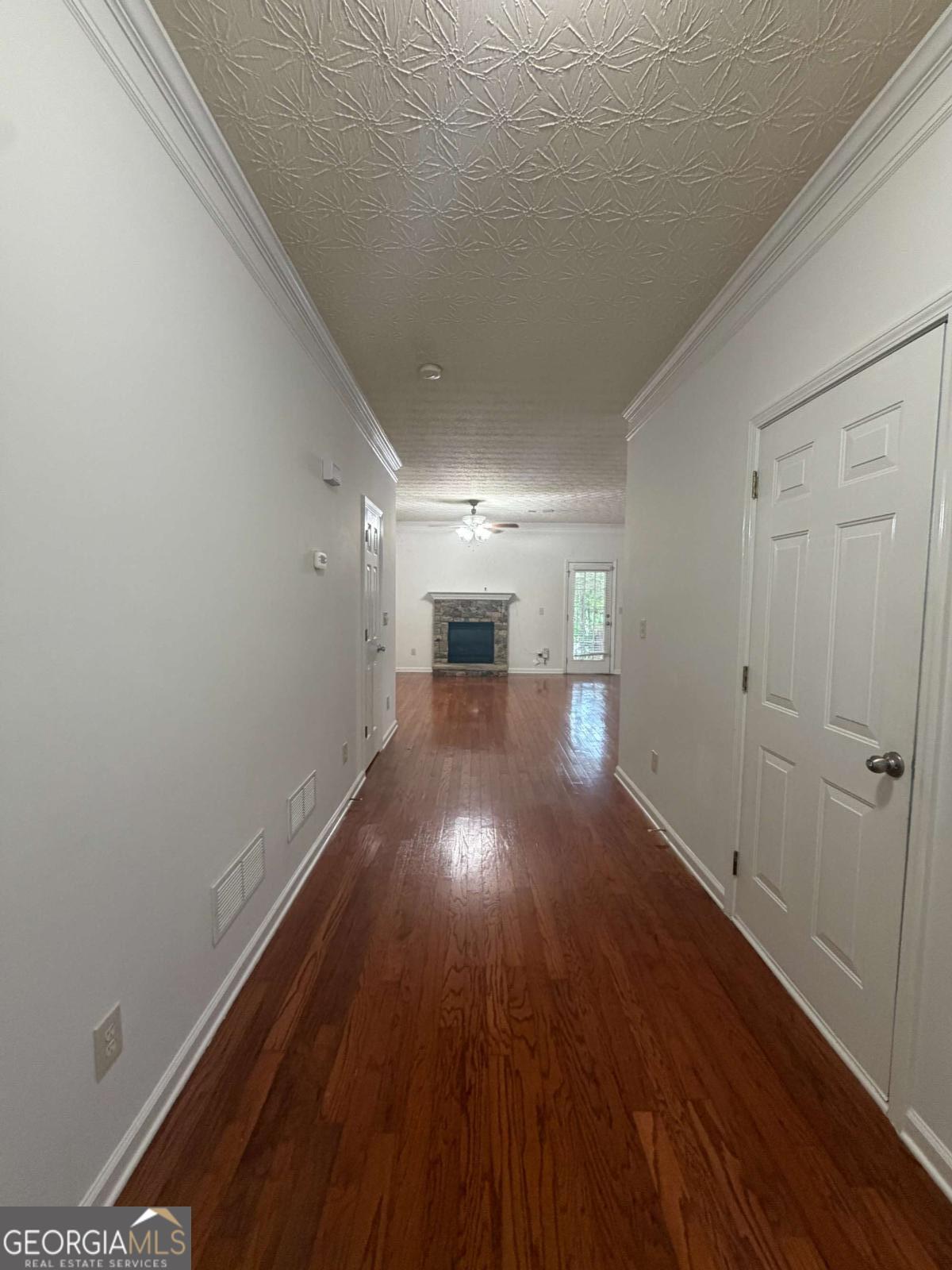 325 Parc River Boulevard Property Photo 8