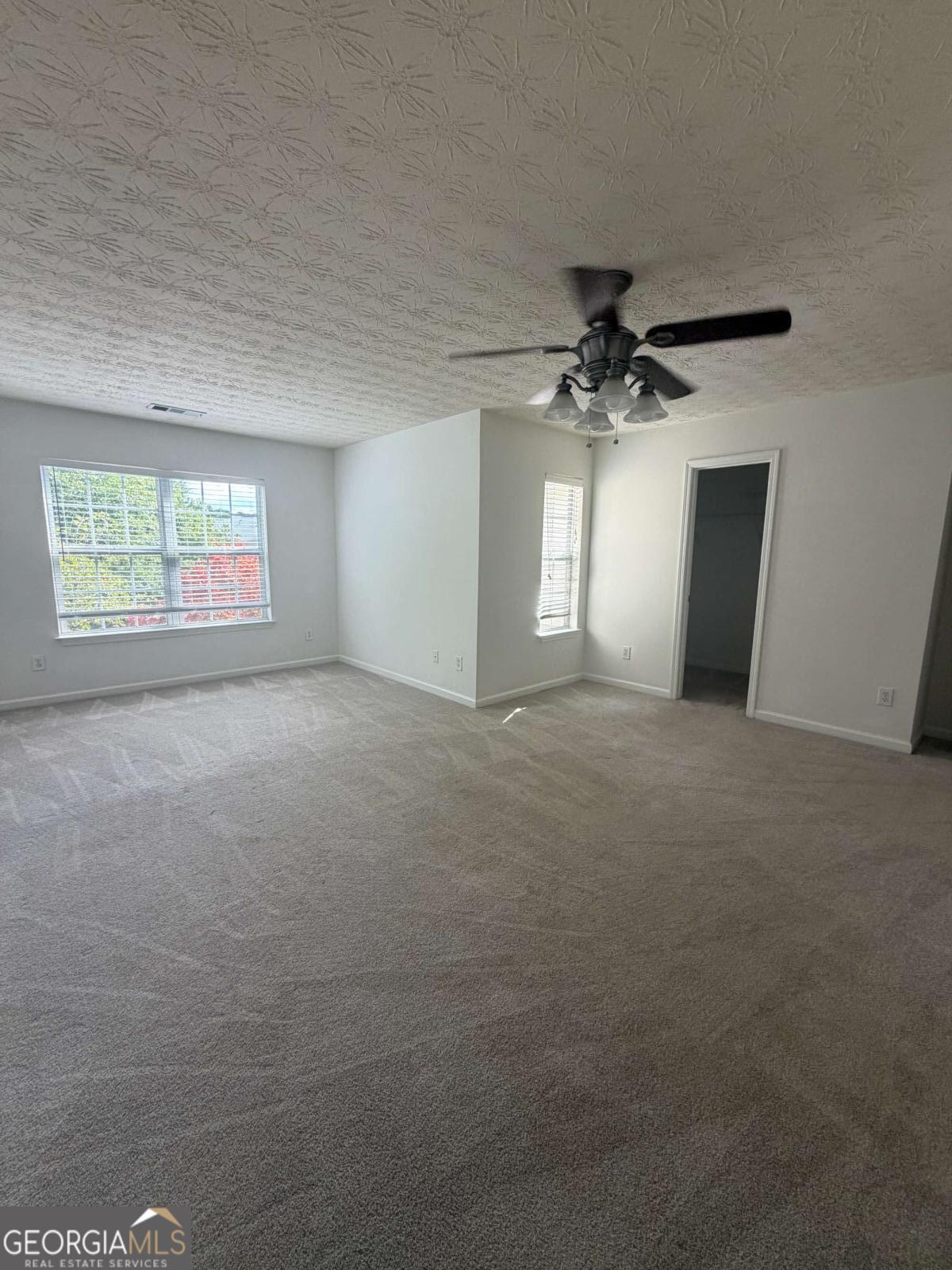 325 Parc River Boulevard Property Photo 15