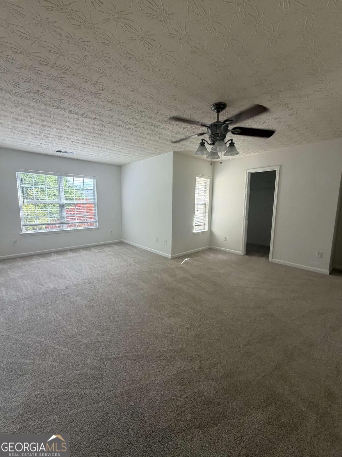 325 Parc River Boulevard Property Photo 16