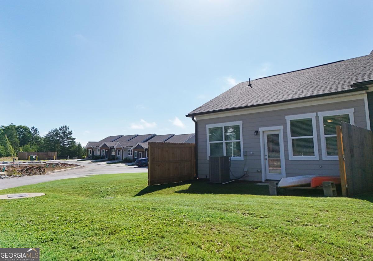 25 Grove Loop # 51 Property Photo 17