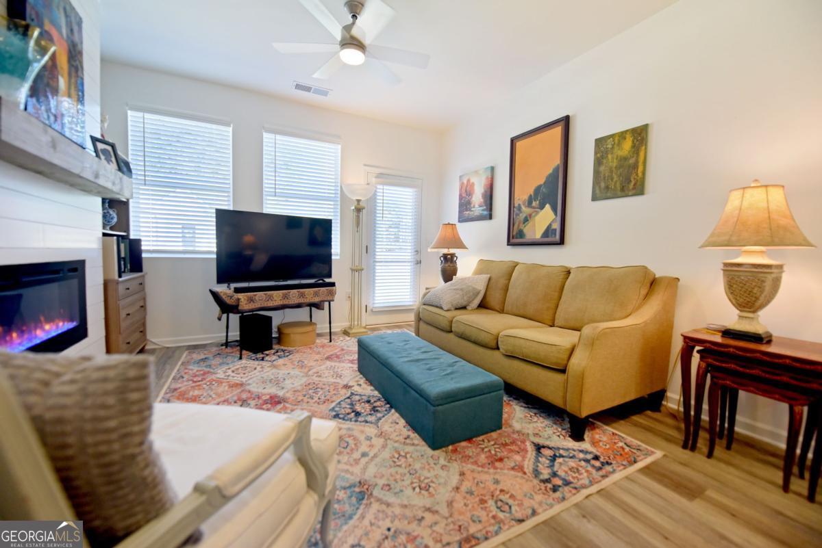 25 Grove Loop # 51 Property Photo 28