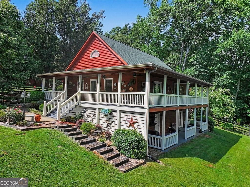 104 Pratten Drive Property Photo 4
