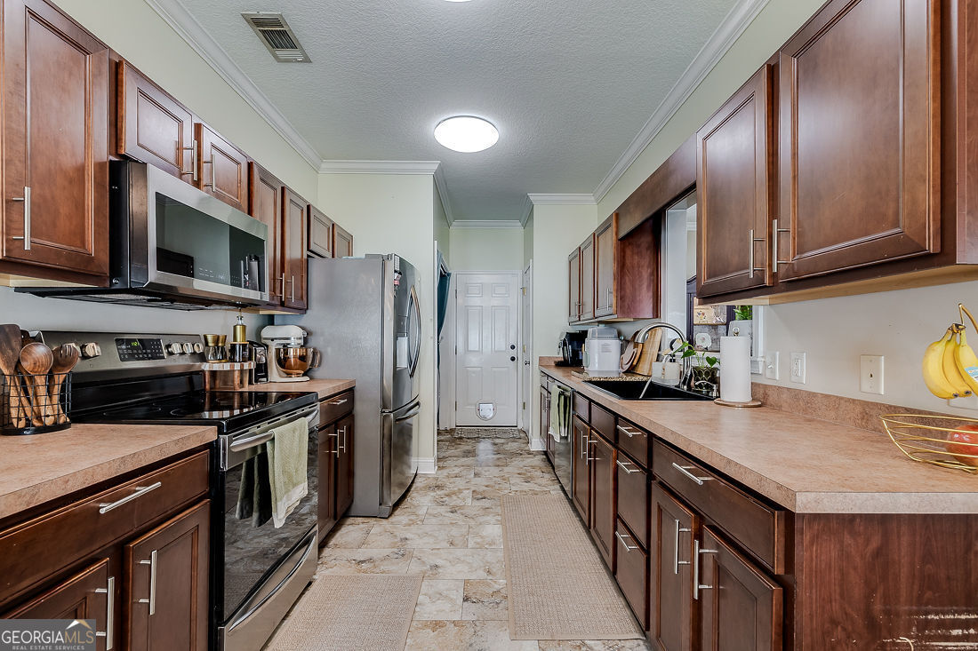 105 Harvest Drive Property Photo 14