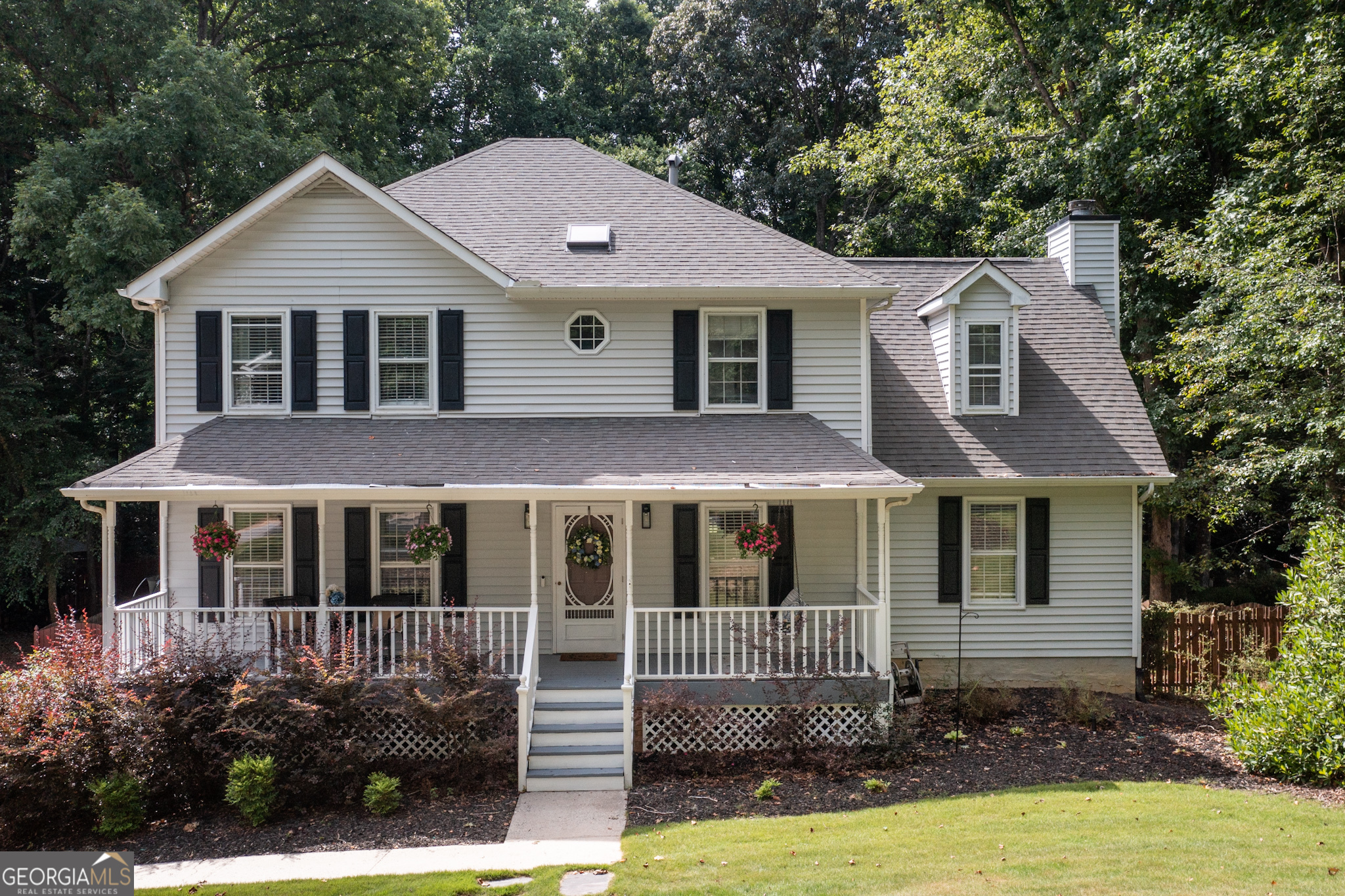 264 Claridge Curve Property Photo 1