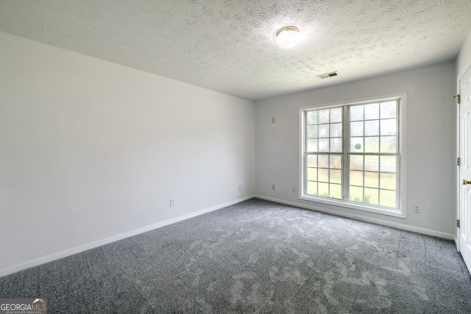 348 Lee Miller Drive Property Photo 7