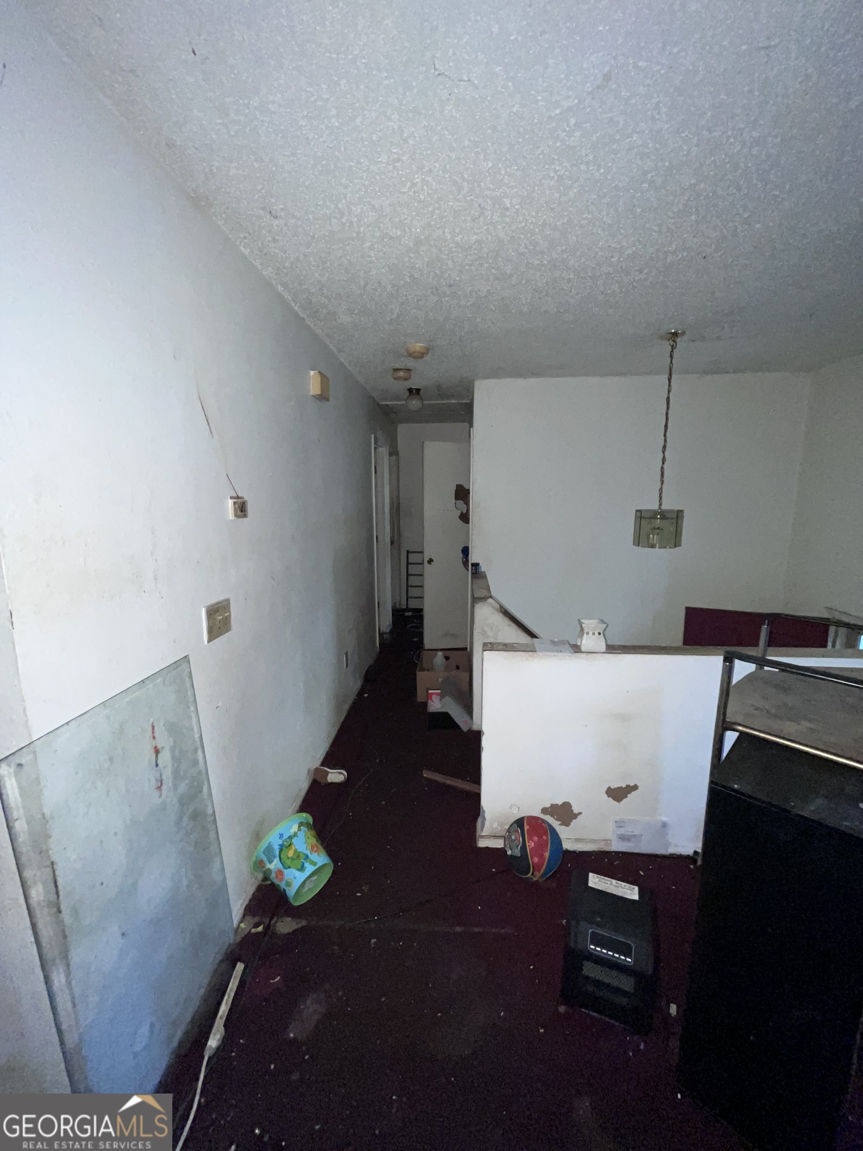 5568 Bradley Circle Property Photo 8