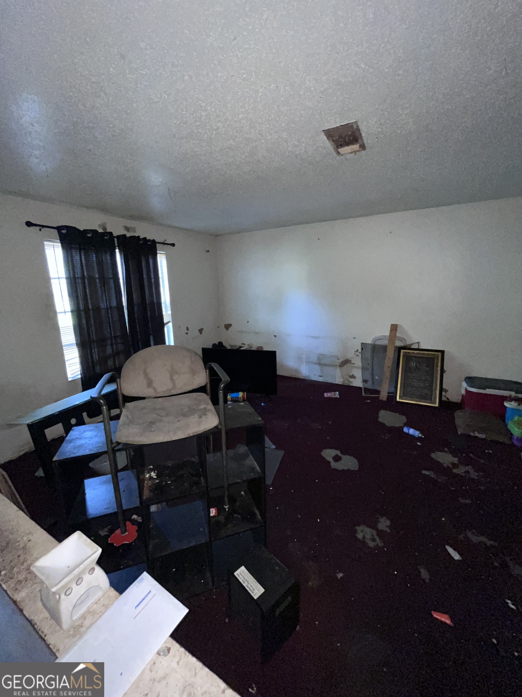 5568 Bradley Circle Property Photo 10