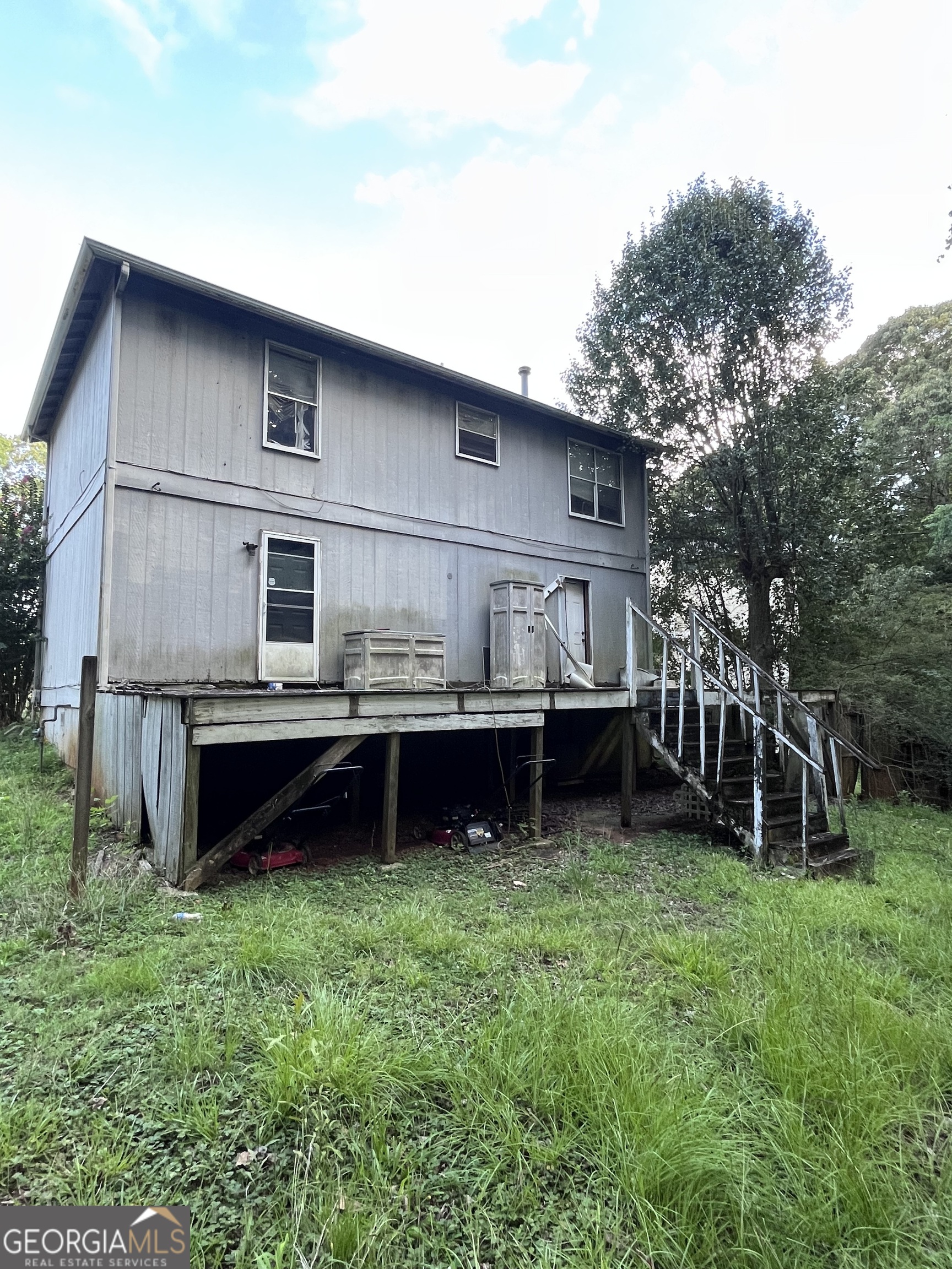 5568 Bradley Circle Property Photo 11