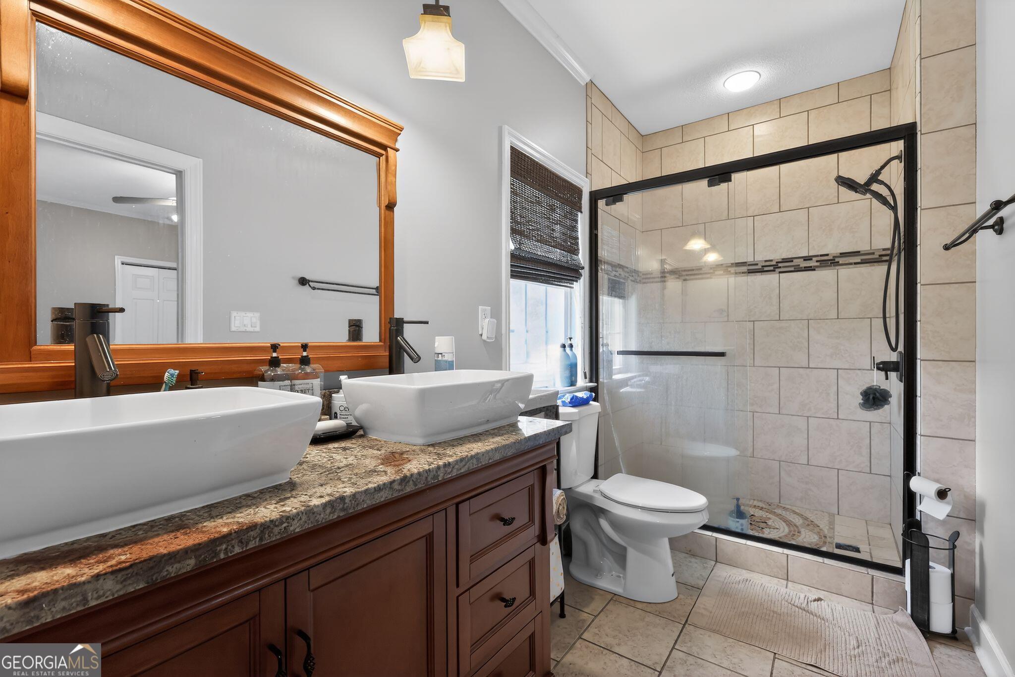 645 King Road Property Photo 32