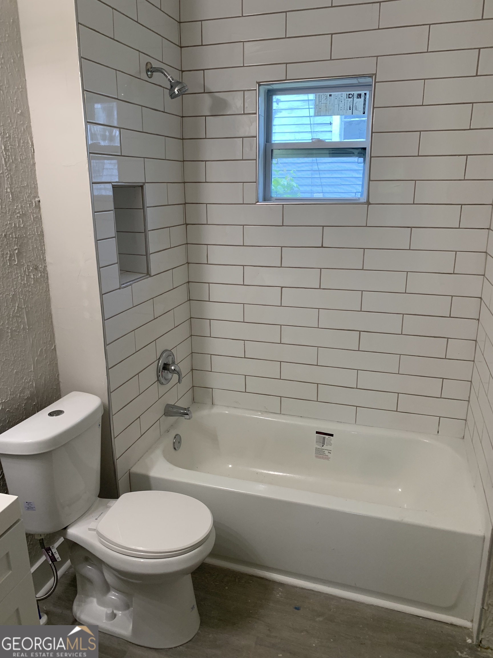 747 Harrold Street Property Photo 7