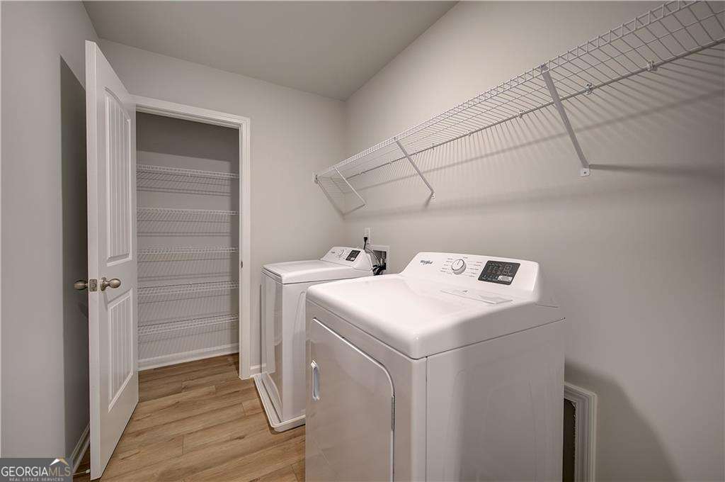 148 Flier Drive Property Photo 18
