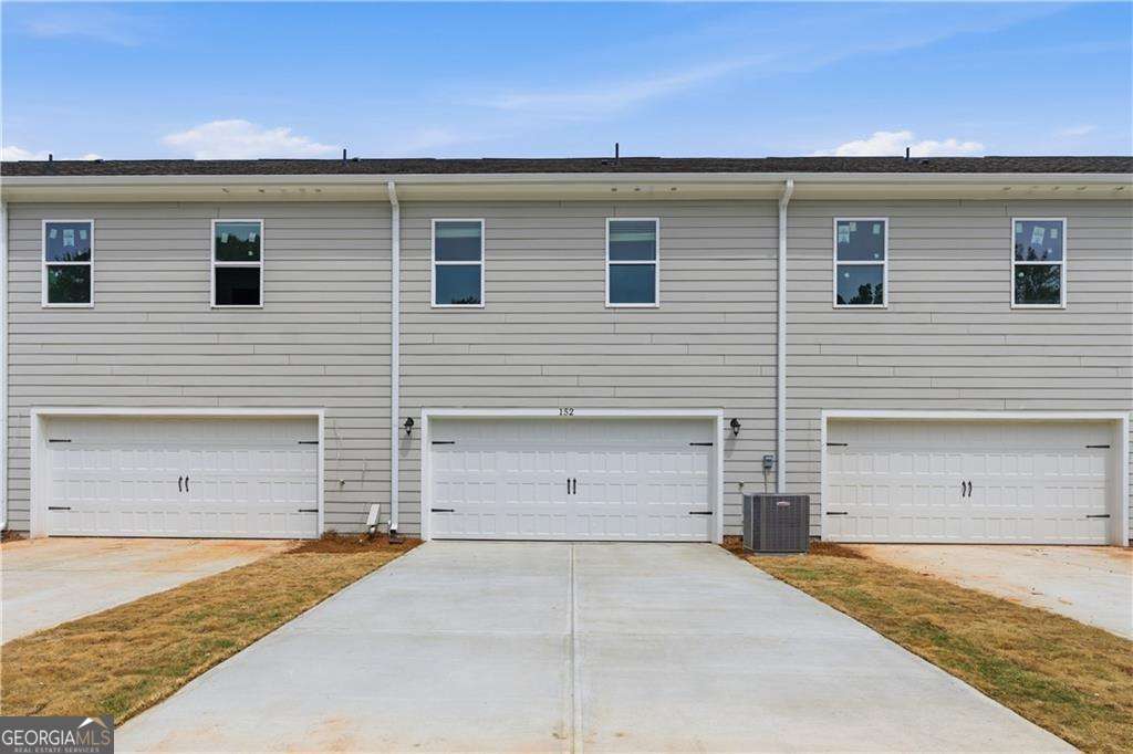 148 Flier Drive Property Photo 28
