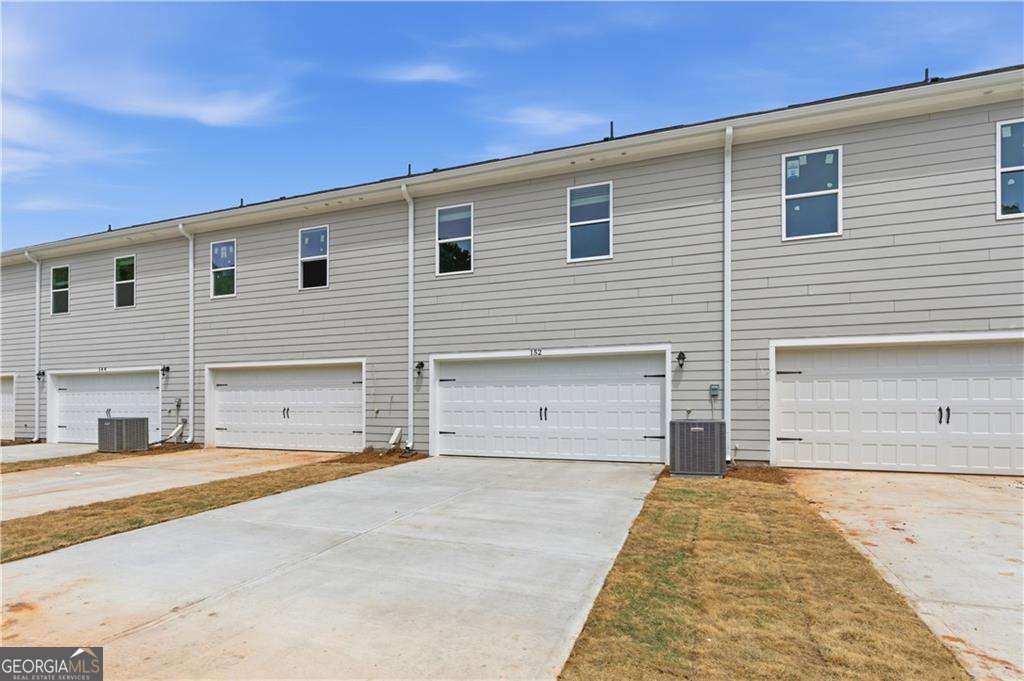 148 Flier Drive Property Photo 29