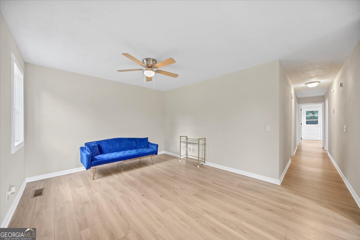 242 Jackson Street Property Photo 6