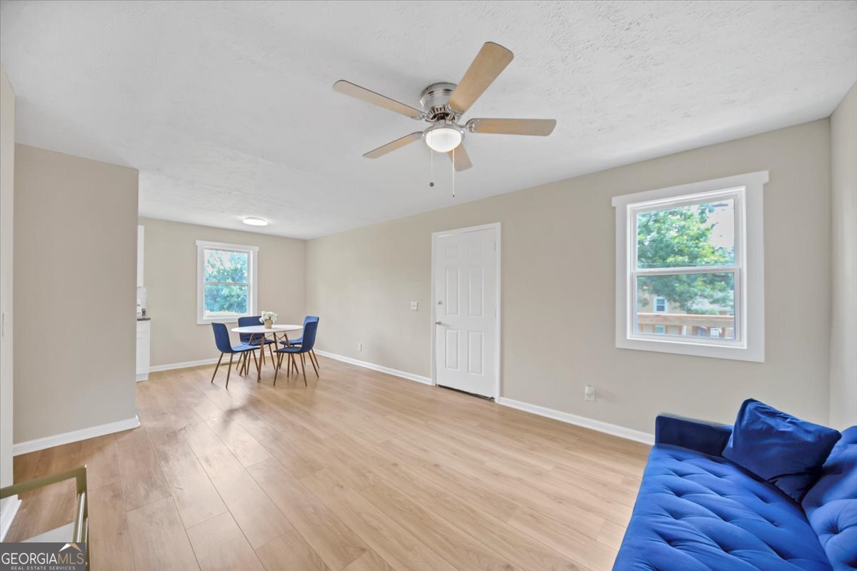 242 Jackson Street Property Photo 8