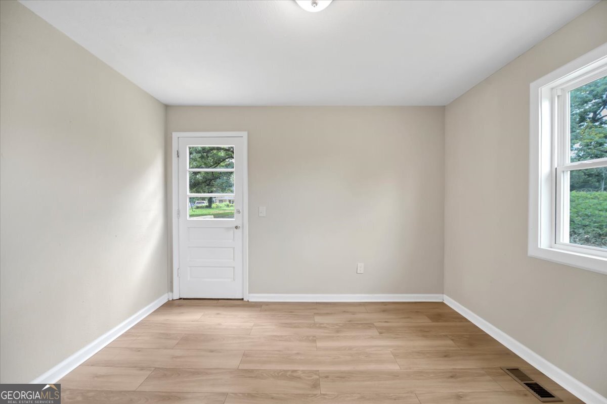 242 Jackson Street Property Photo 16