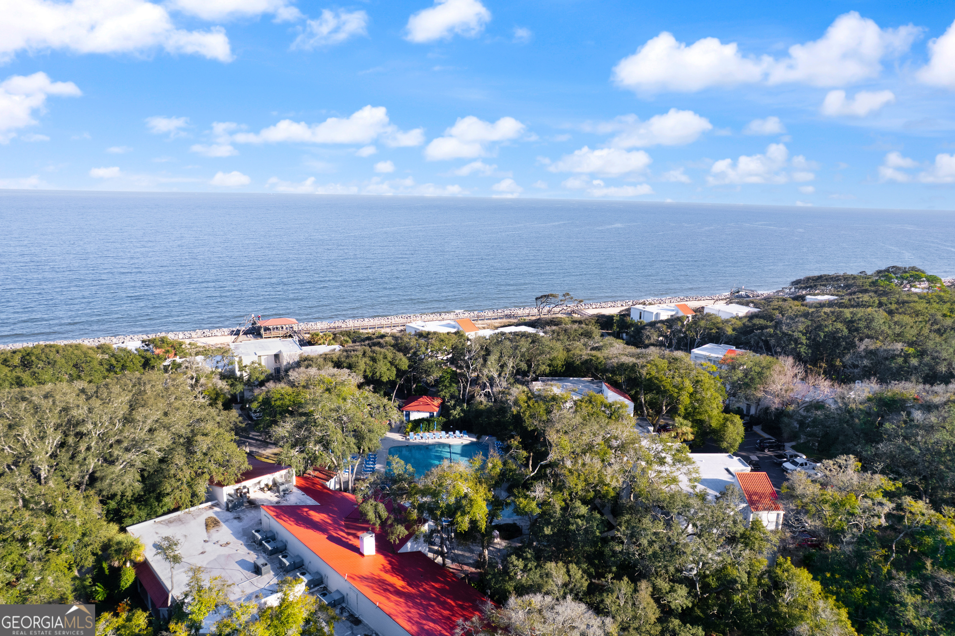 1175 N Beachview Drive Property Photo 1