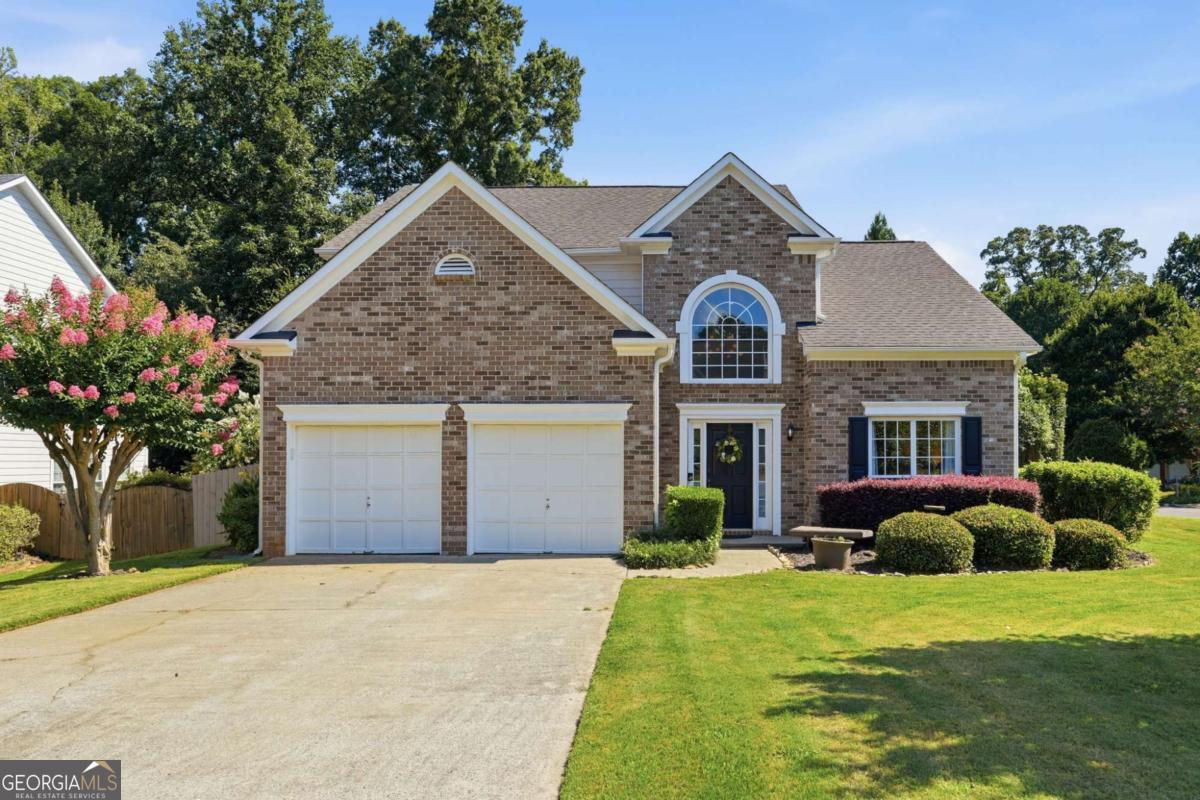 555 Kingsport Drive Property Photo 1