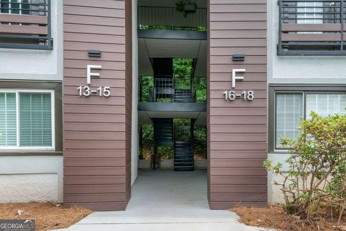 1445 Monroe Drive # F15 Property Photo 1