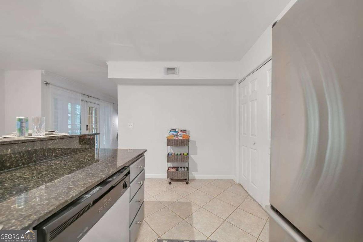 1445 Monroe Drive # F15 Property Photo 19