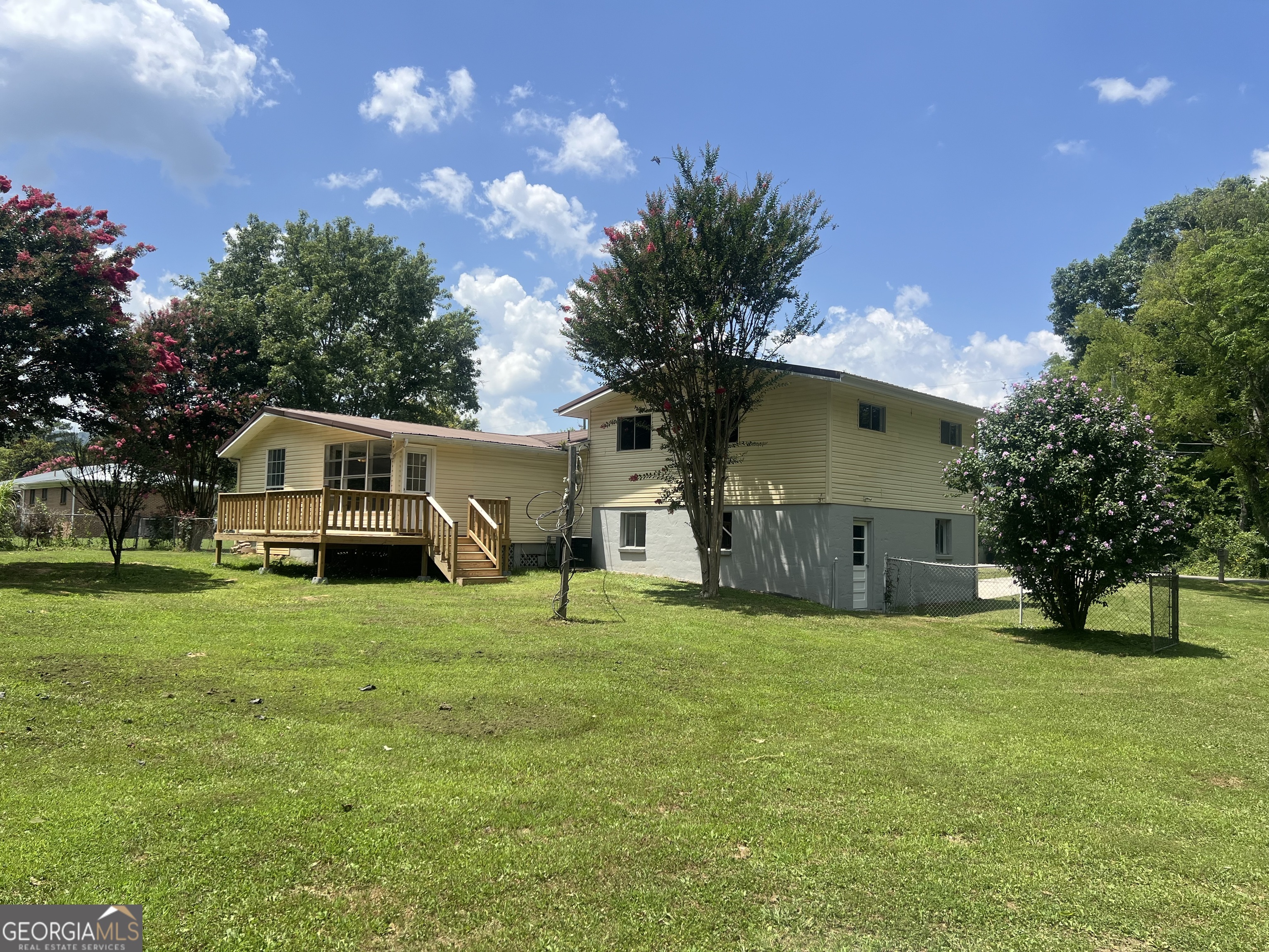 86 Rosewood Drive Property Photo 3