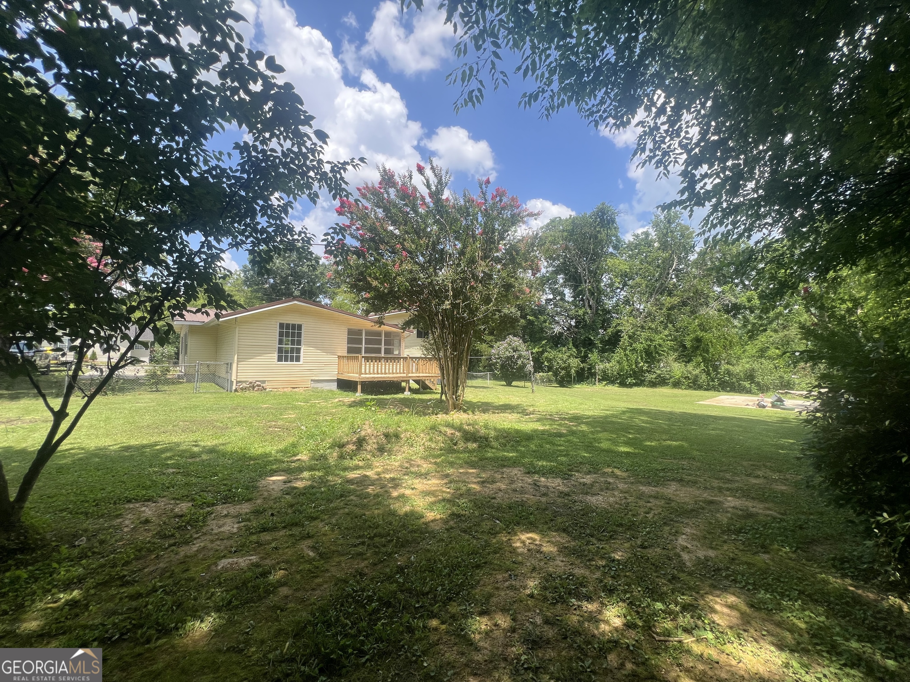 86 Rosewood Drive Property Photo 4