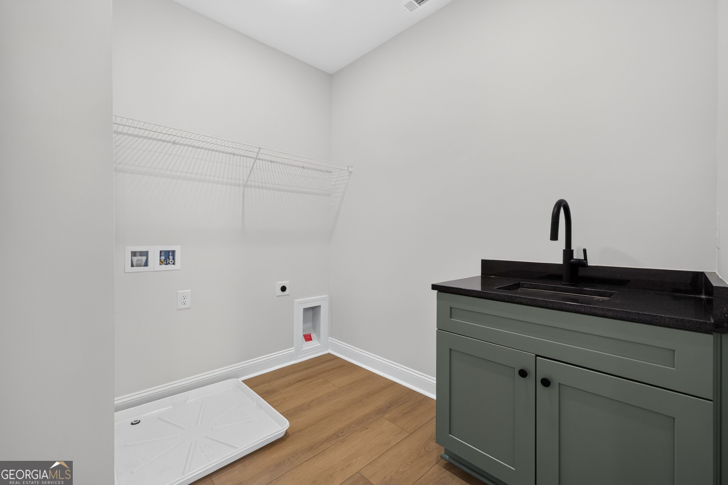 3952 Fulson Drive Property Photo 19