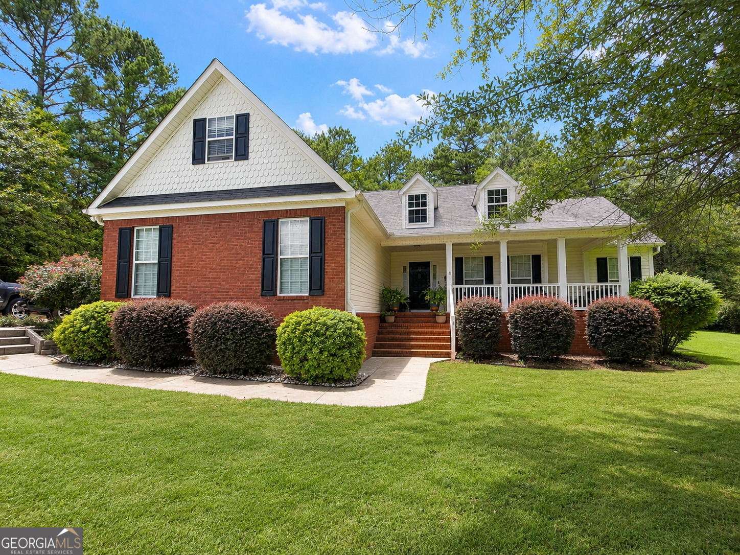 798 Whitfield Walk