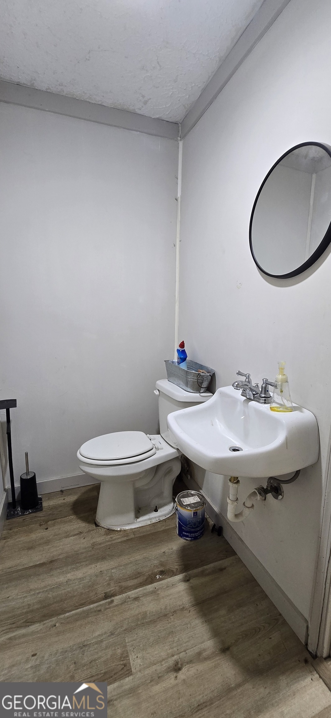 307 Saxon Street Property Photo 10