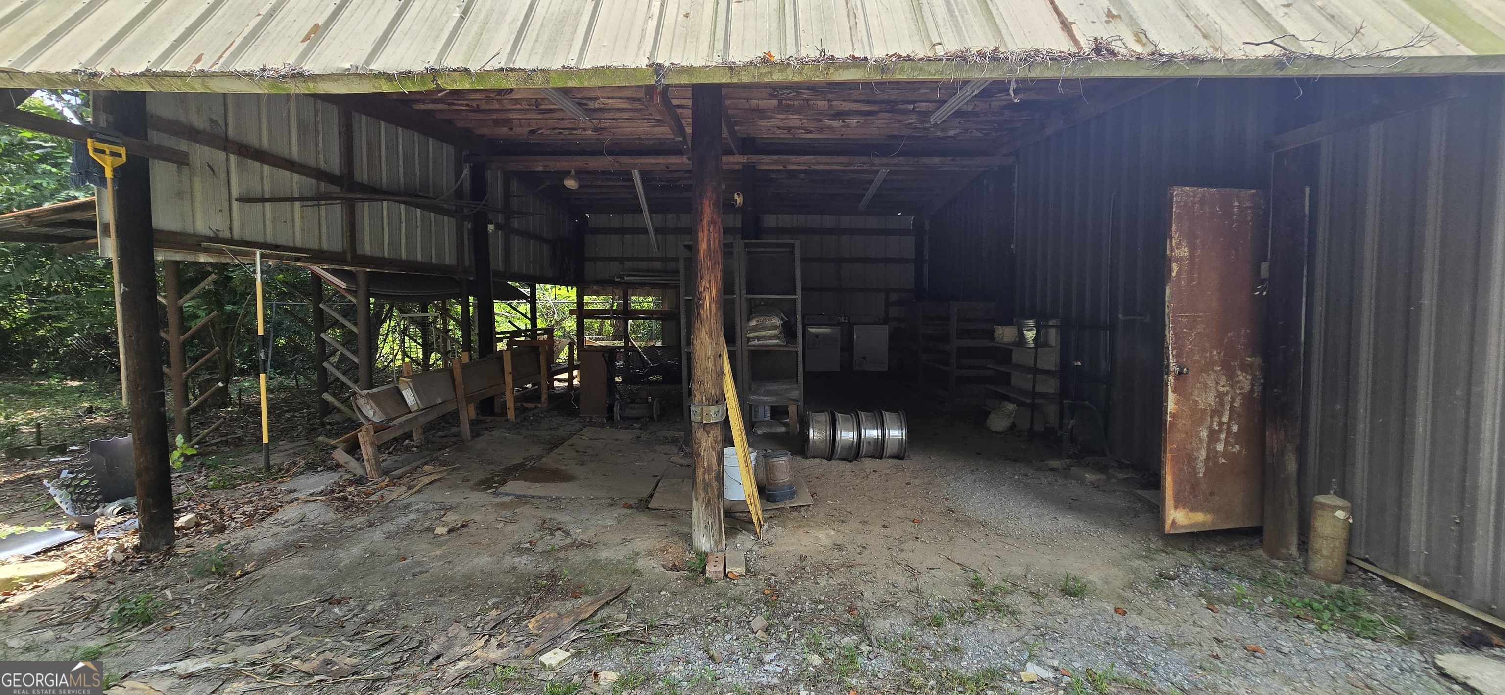 307 Saxon Street Property Photo 16